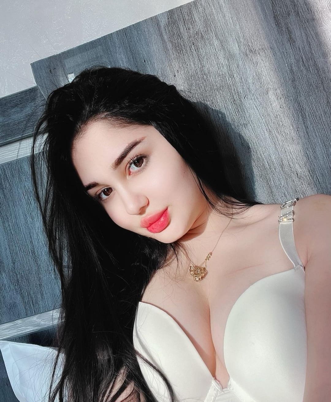 Ankara Erişilebilir Kadın Bayan Escort Cemre Ankara Erişilebilir Kadın Bayan Escort Cemre